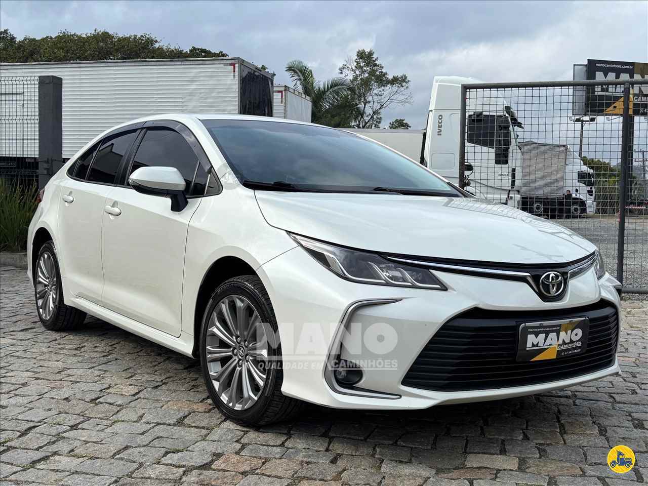 CARRO TOYOTA Corolla 2.0 XEi  Mano Caminhões JOINVILLE SANTA CATARINA SC